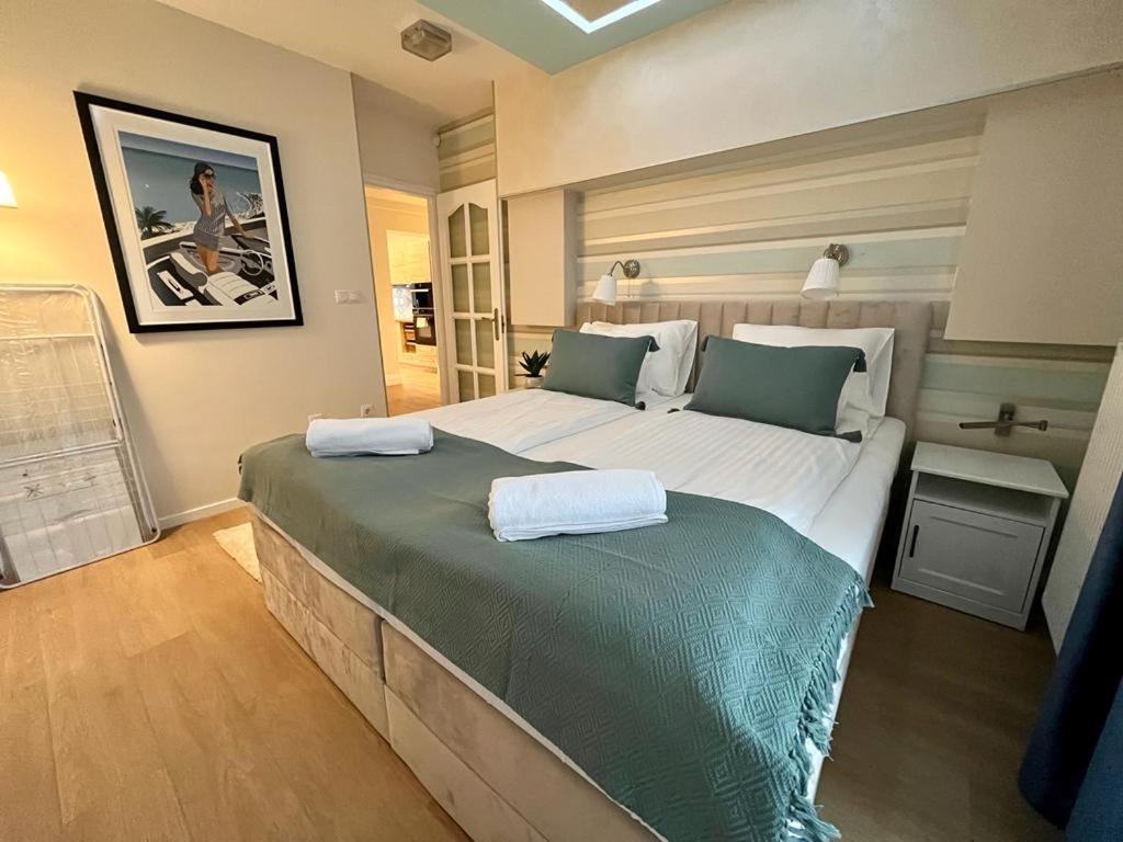 Ground Floor Park Bestern Σέγκεντ Εξωτερικό φωτογραφία